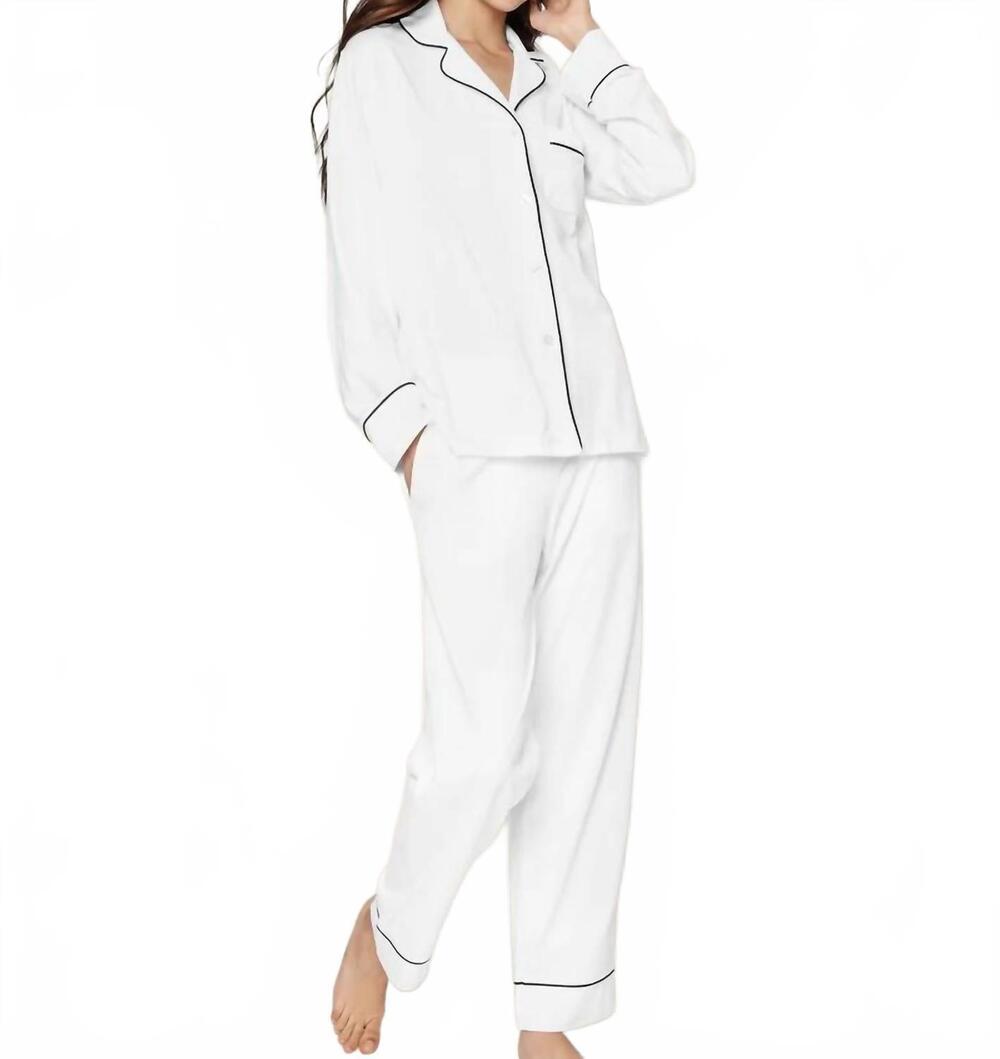 NEW PETITE PLUME teen's cotton pajama set with piping in white
